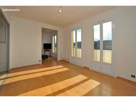 appartement t3 bis