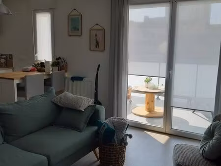 appartement t2 + parking la madeleine