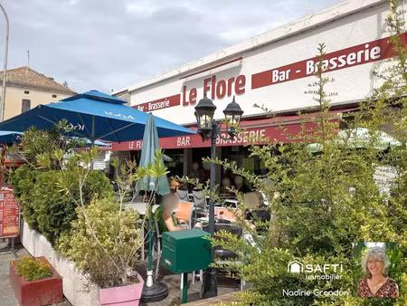 vente locaux professionnels 332 m² à chalais (16210)  255 000 €