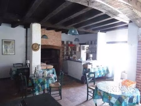 vente bureaux et commerces à larçay (37270) : à vendre / 83m² larçay