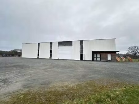 vente bureaux et commerces à mauléon (79700) : à vendre / mauléon