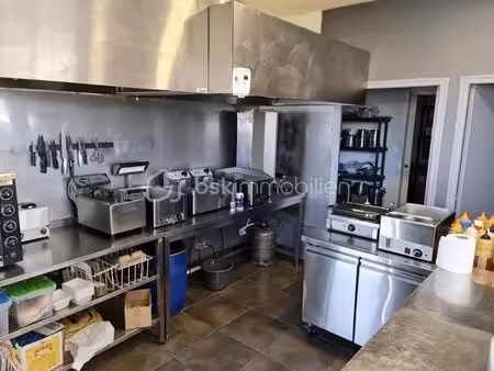 vente locaux professionnels à bernis (30620)  96 000 €