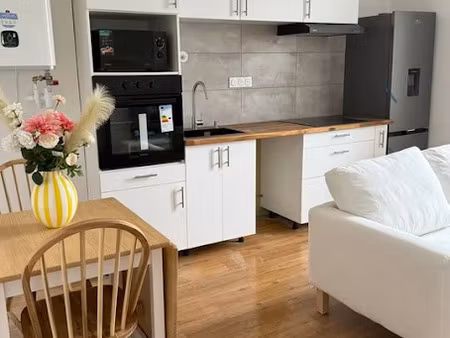 location meublée appartement 2 pièces 35 m² à rosporden (29140)  620 €