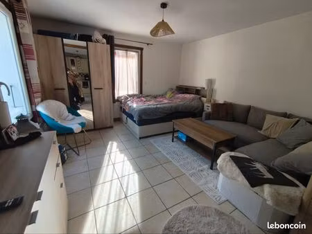 studio meublé avec jardin