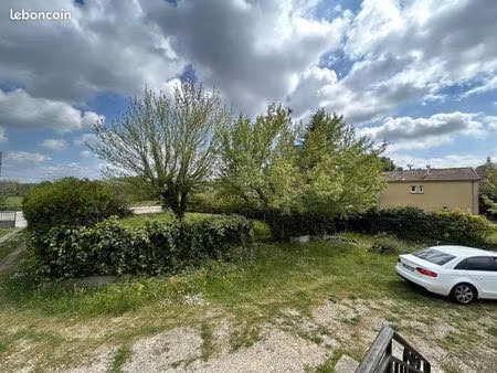 terrain constructible 500 m2 rochemaure