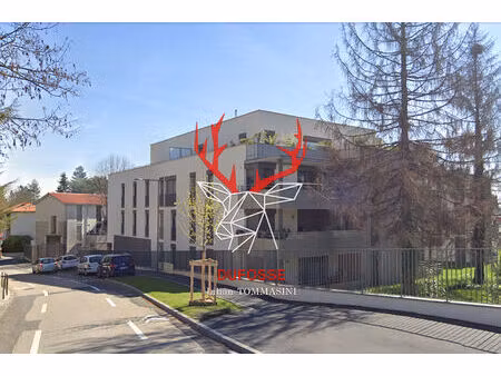 place de parking sécurisé en sous-sol