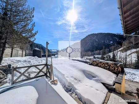 appartement 5 pièces 124 m²