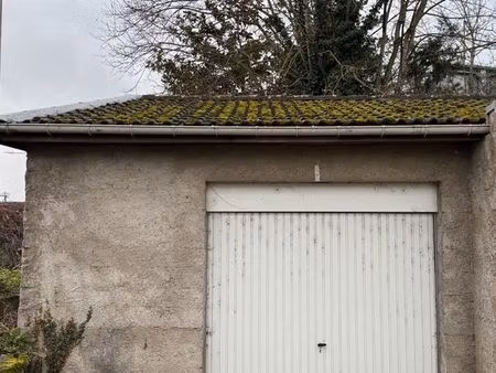 grans box automobile de stockage