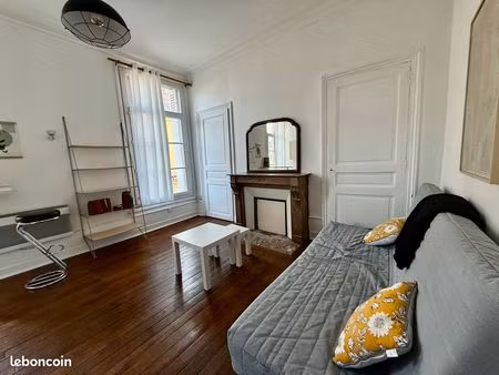 studio meuble quartier des halles