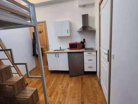 studio à louer (toutes charges comprises)