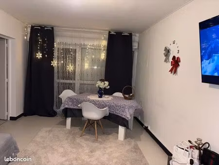 apparemment à louer