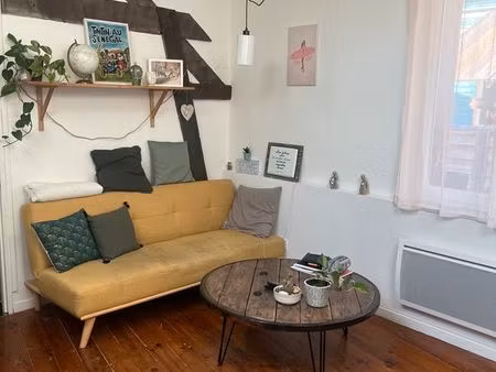 grand f2 place cauchoise avec terrasse