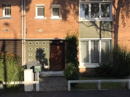 maison 3 chbres jardin garage a louer