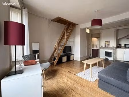 location t2 meublé à grenoble