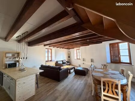 appartement duplex meublé refait à neuf avec garage voray