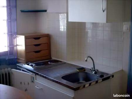 studio meublé étudiant/stagiaire - wifi