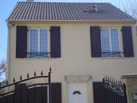 location meublée maison 5 pièces 100 m² à villiers-le-bel (95400)  1 600 €