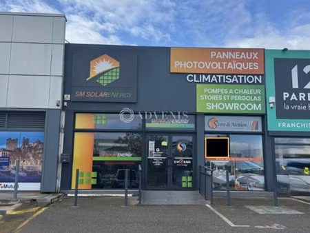 location locaux professionnels 160 m² à narbonne (11100)  2 783 €