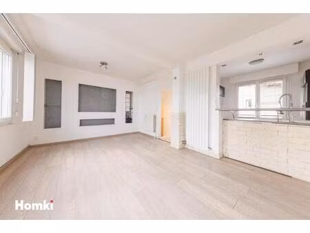 à vendre – maison de charme avec terrasse et garage – clermont  quartier champfleuri