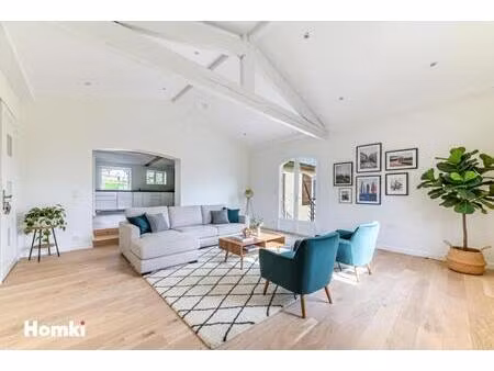 maison familiale avec studio indépendant – sainte-consorce