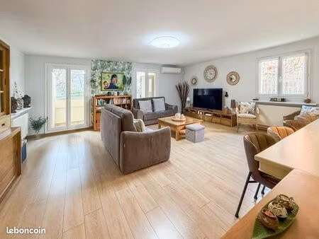 appartement 3 pièces 84 m²