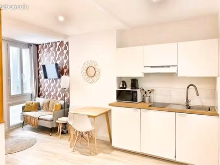 superbe studio hypercentre équipé