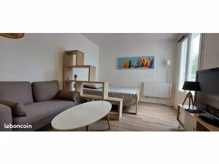 vente studio la rochelle avec pace de parking