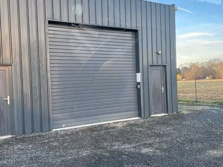 local stockage dépôt atelier