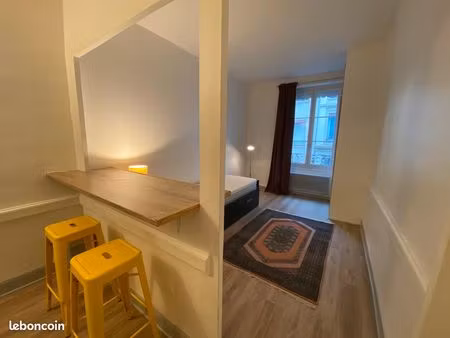 meublé de 22 m2 métro place guichard