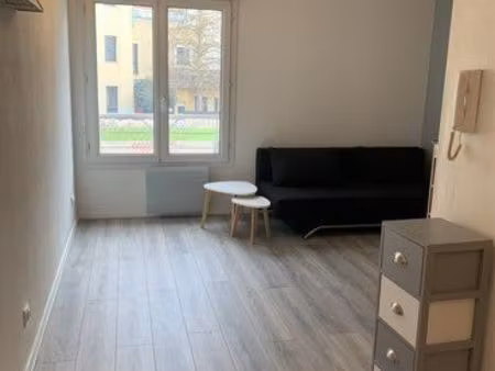 appt secteur hôpital central avec parking