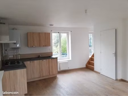 a louer grd f2   42m2  état neuf