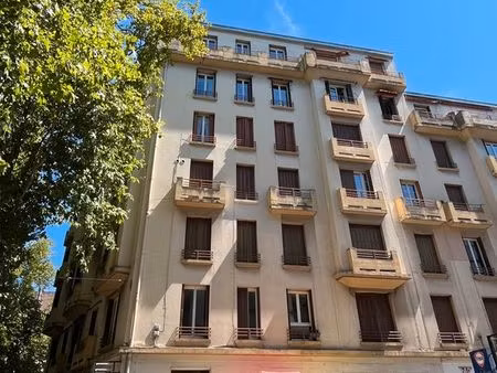 t3 dernier etage - quartier ile verte