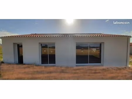 maison neuve 2023 83 m2 plein pied  avec jardin