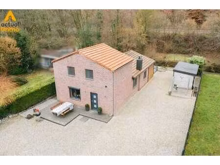 villa 100% autonome rénovée avec hangar 110m² – cadre isolé