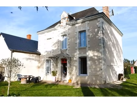 centre de port de piles  maison de caractère en pierre de taille  210 m² habitables avec 5