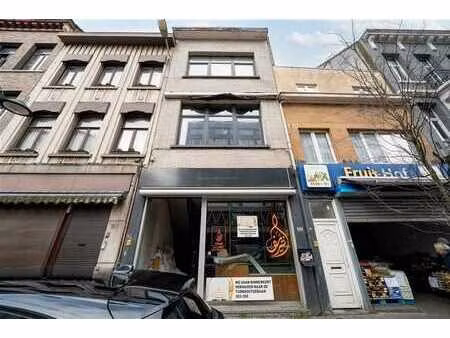 handelspand met woonst