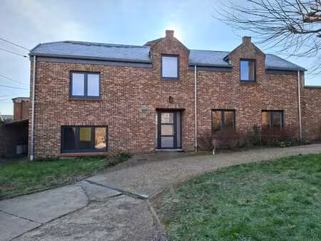 maison 3 chambres à louer à jauche entre jodoigne et hannut