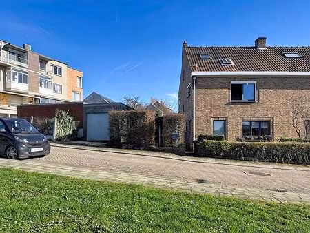 charme à beersel à 2 pas d'uccle