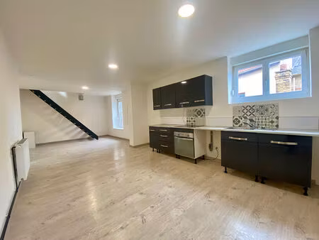 appartement 3 pièce(s) 70.02 m2 habitables au centre de fismes