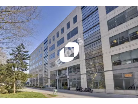 location bureau saint denis 93200