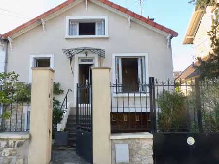 maisons-alfort – pavillon 1905 avec terrain et potentiel