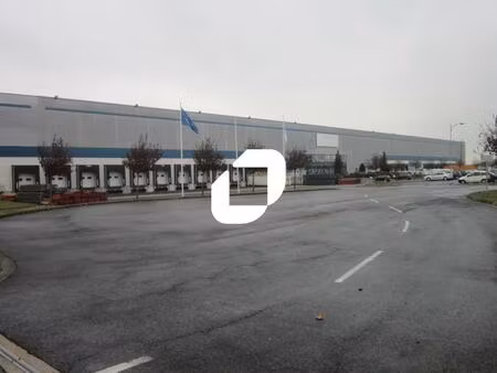 location entrepôt vatry 51320