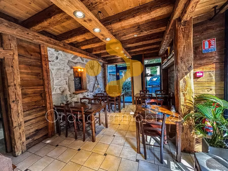 vente commerce 5 pièces 150 m² annecy (74000)
