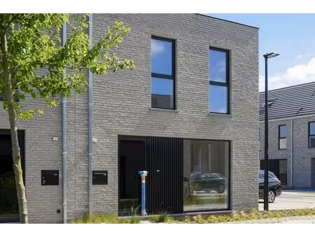 huis te koop in waregem met 3 slaapkamers