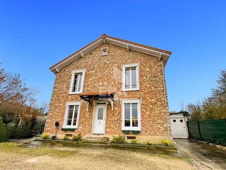 vente maison 4 pièces 100 m² à janville-sur-juine (91510)  335 000 €