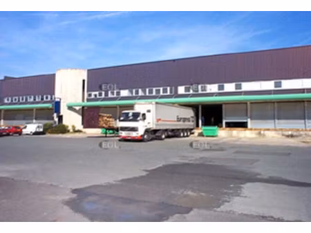 entrepôt logistique de 665 m² à louer à lieusaint (77)
