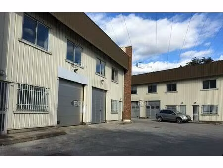 local d'activités de 140 m² à louer à lisses (91)