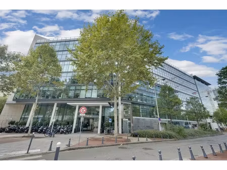 location bureaux issy-les-moulineaux 92130