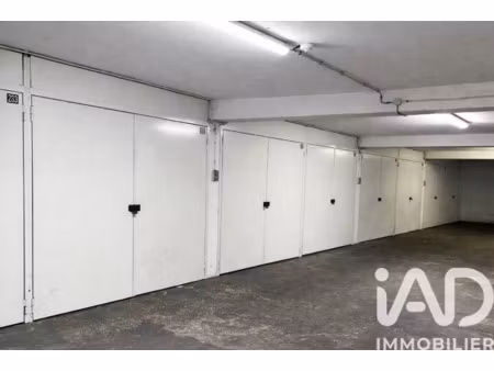 vente parking/garage/box 13 m²
