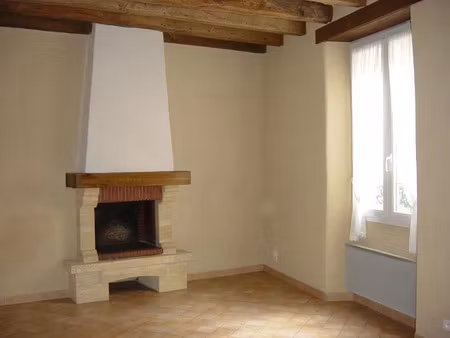 location maison 3 pièces 100 m² à candé (49440)